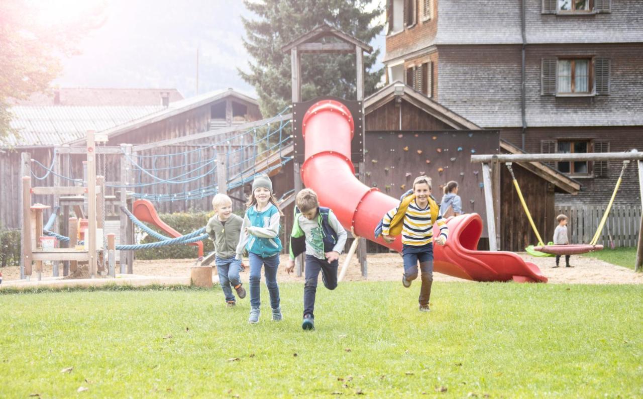 Familienhotel Adler Lingenau Exterior photo