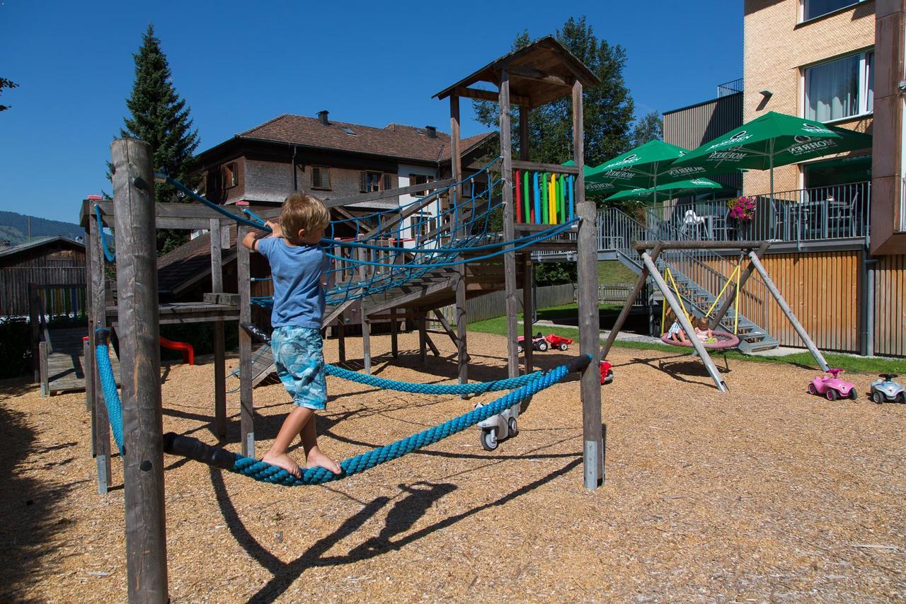 Familienhotel Adler Lingenau Exterior photo