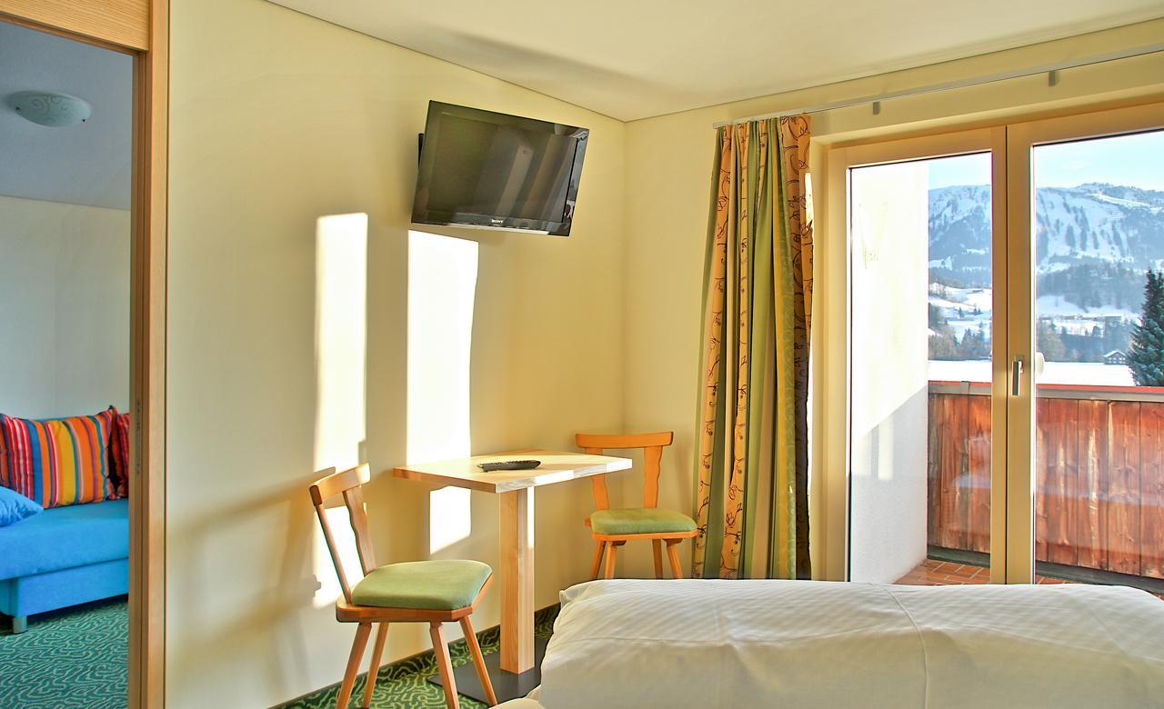 Familienhotel Adler Lingenau Exterior photo