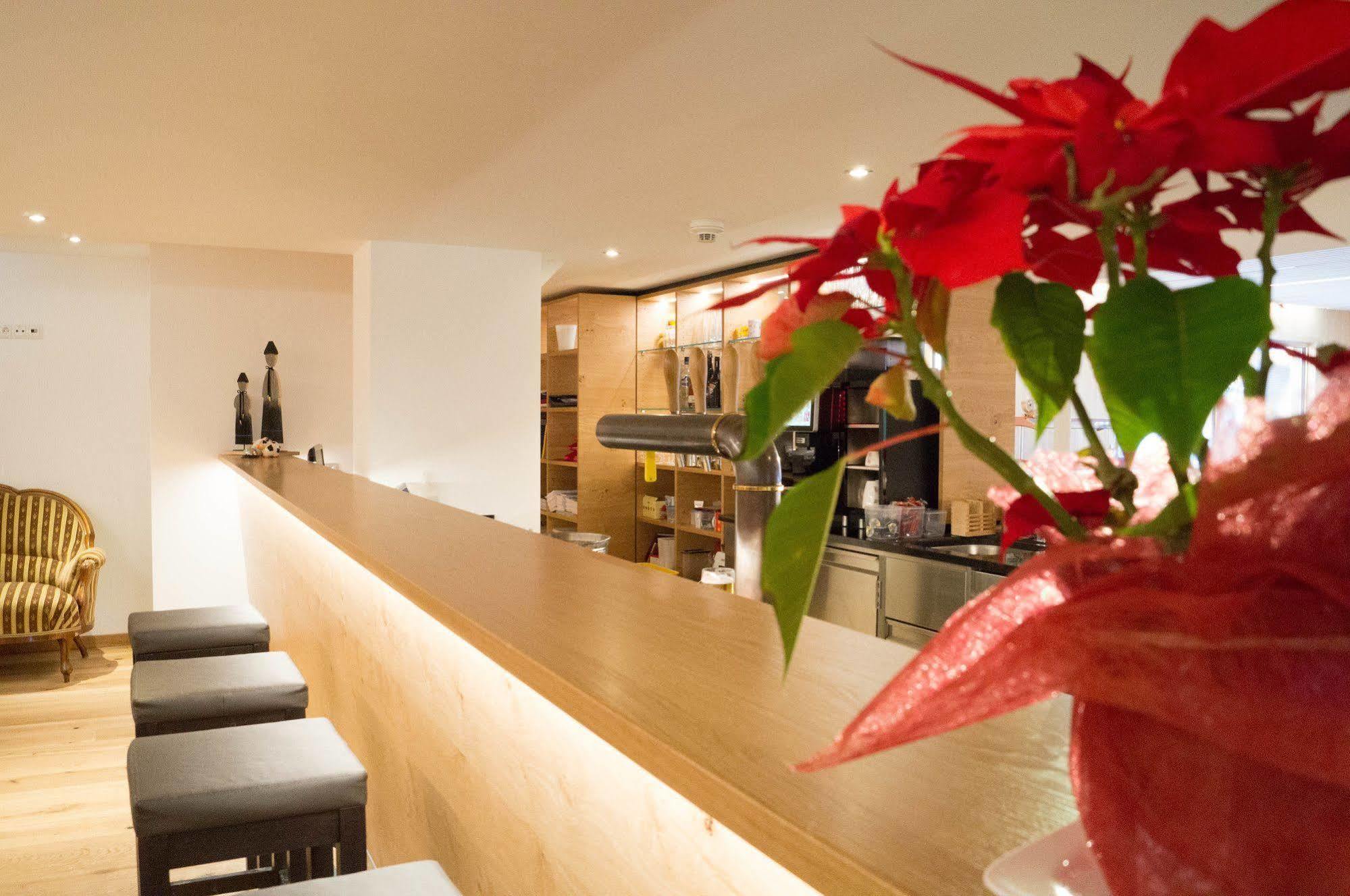Familienhotel Adler Lingenau Exterior photo
